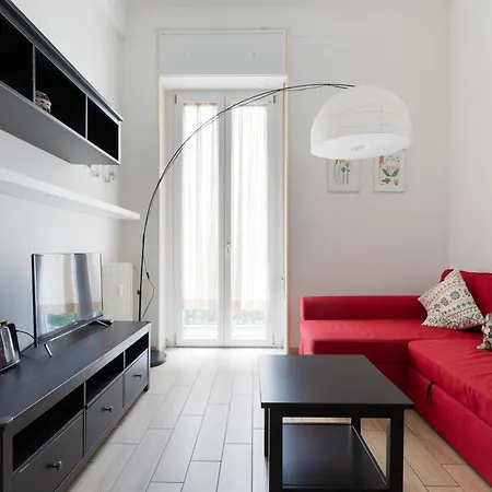 Guesthost - Mm Sant Agostino Subway Flat Apartman Milánó